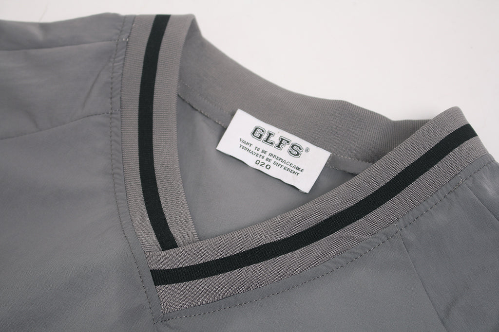 Retro V-Neck Pullover Windbreaker - Embroidered Streetwear Jacket