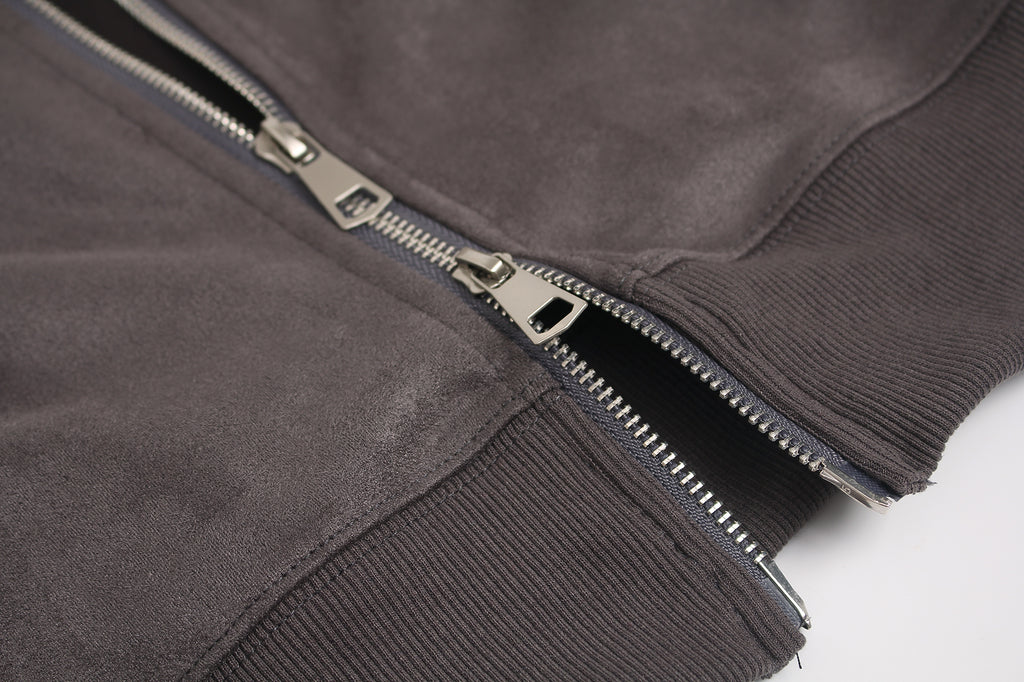 two-way-metal-zipper-hardware-closeup